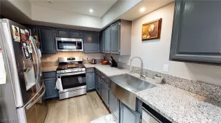 Photo #4: 2351566 Listing 