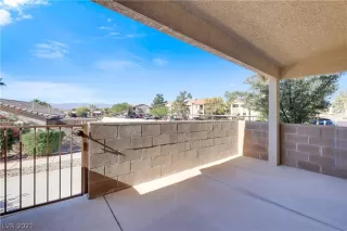 Photo #2: 2351593 Listing 