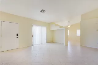 Photo #3: 2351593 Listing 