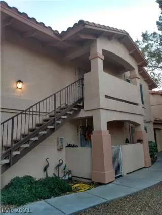 Photo #1: 2351619 Listing