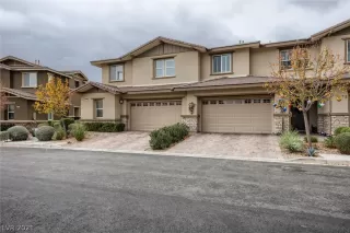 Photo #2: 2351719 Listing 