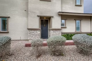 Photo #3: 2351719 Listing 