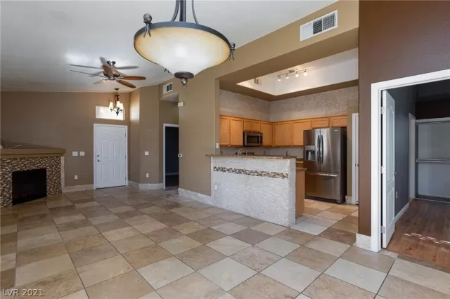 MLS: 2351742 Condo For Sale