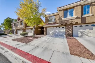 Photo #1: 2351753 Listing