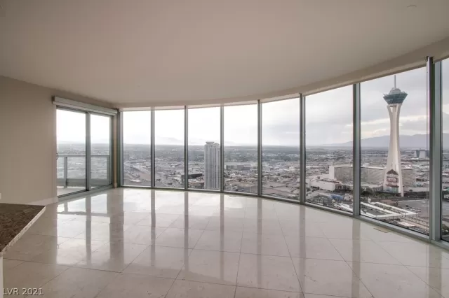 MLS: 2351793 Condo For Sale