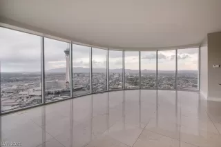 Photo #3: 2351793 Listing