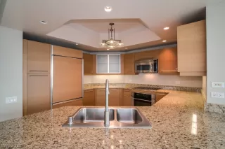 Photo #4: 2351793 Listing