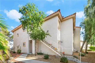 Photo #1: 2351823 Listing