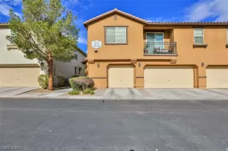 Photo #3: 2351829 Listing 