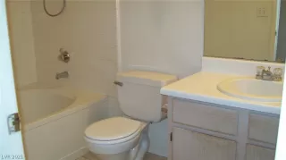 Photo #6: 2351851 Listing 