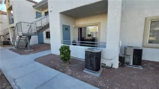 Photo #1: 2351869 Listing