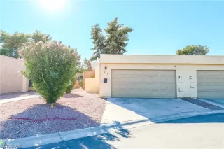 Photo #1: 2351889 Listing