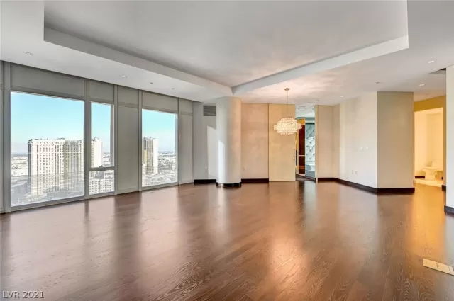 MLS: 2351966 Condo For Sale
