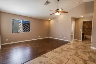 Photo #6: 2351967 Listing 