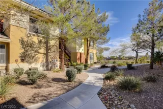 Photo #2: 2352050 Listing 