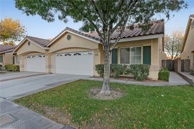 MLS: 2352101 Condo For Sale