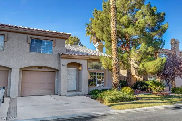 MLS: 2352116 Condo For Sale