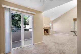 Photo #3: 2352129 Listing 