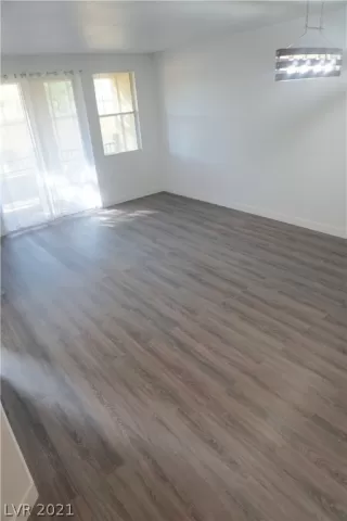 Photo #1: 2352170 Listing