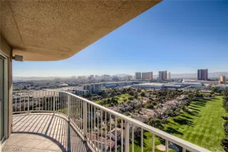 Photo #6: 2352173 Listing