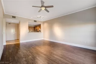 Photo #1: 2352180 Listing