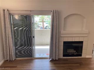 Photo #5: 2352192 Listing