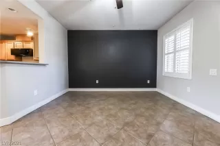 Photo #5: 2352248 Listing 