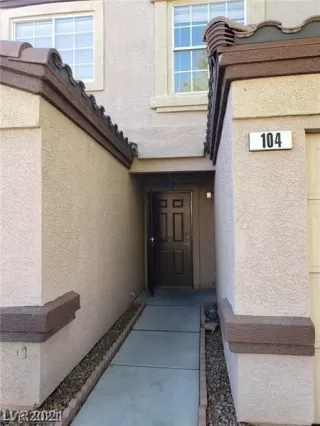 Photo #1: 2352306 Listing 