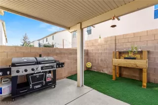 Photo #4: 2352331 Listing 