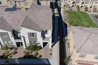 Photo #2: 2352368 Listing 