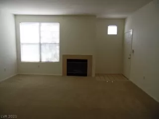 Photo #5: 2352522 Listing 