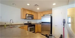 Photo #4: 2352755 Listing 