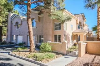 Photo #5: 2352786 Listing