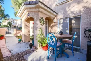 Photo #6: 2352786 Listing