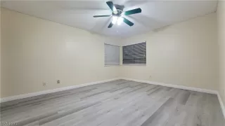 Photo #6: 2352807 Listing 