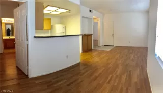 Photo #2: 2352958 Listing 