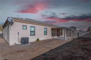 Photo #2: 2353026 Listing