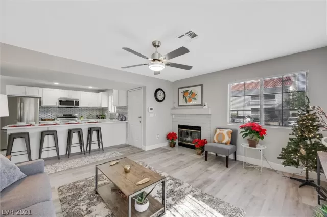 MLS: 2353027 Condo For Sale