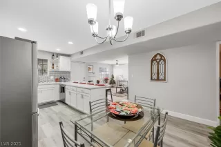 Photo #2: 2353027 Listing