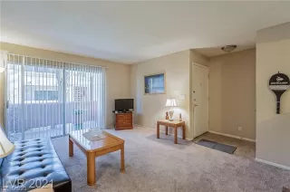 Photo #6: 2353035 Listing 