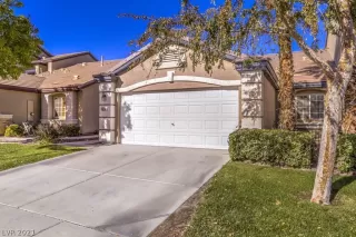 Photo #2: 2353062 Listing 