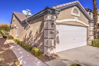 Photo #3: 2353062 Listing 