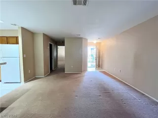 Photo #2: 2353087 Listing 