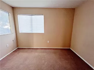 Photo #6: 2353087 Listing 