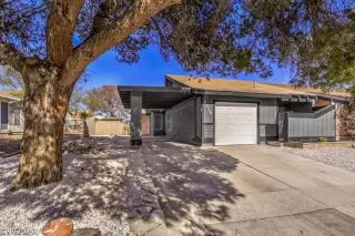 Photo #6: 2353149 Listing