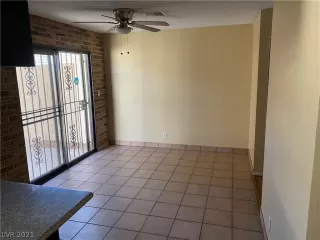 Photo #4: 2353174 Listing