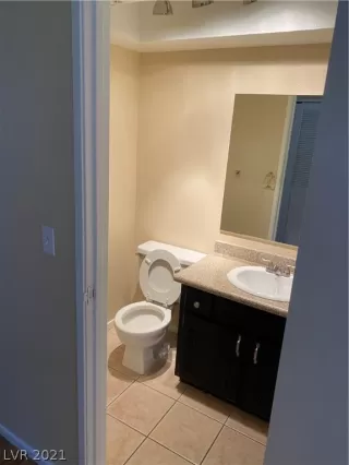 Photo #5: 2353174 Listing