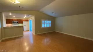 Photo #1: 2353215 Listing 