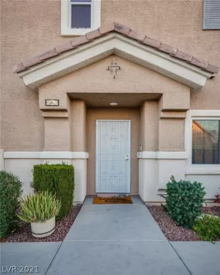 Photo #4: 2353227 Listing