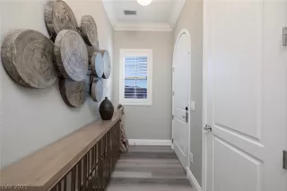 Photo #1: 2353256 Listing 